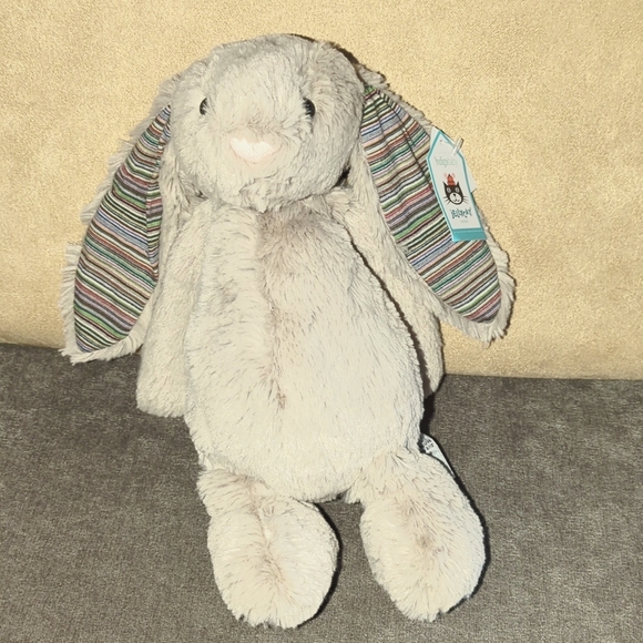 Brand New Ultra Rare Retired Bashful Bunny Paul - Picture 4 of 4